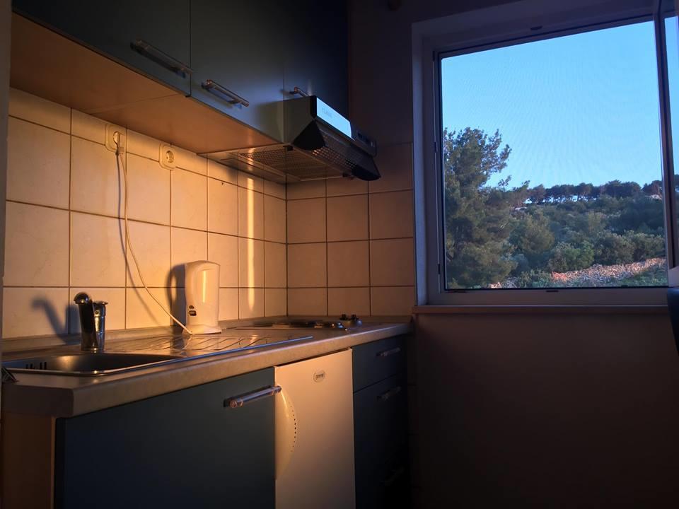 Apartment Mirela Supetar Exterior photo
